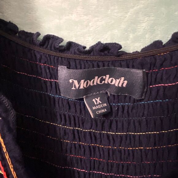 ModCloth Plus Rainbow Stripe Navy Jumpsuit Jumper 1x Smocked Flowy - Picture 4 of 5